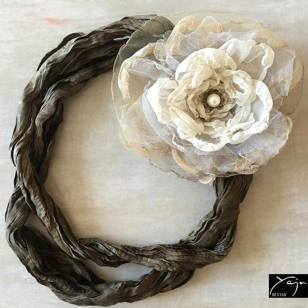 'Swan Lake' - Flower Brooch No.28