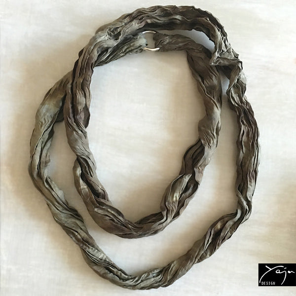 'Swan Lake' - Flower Brooch No.28