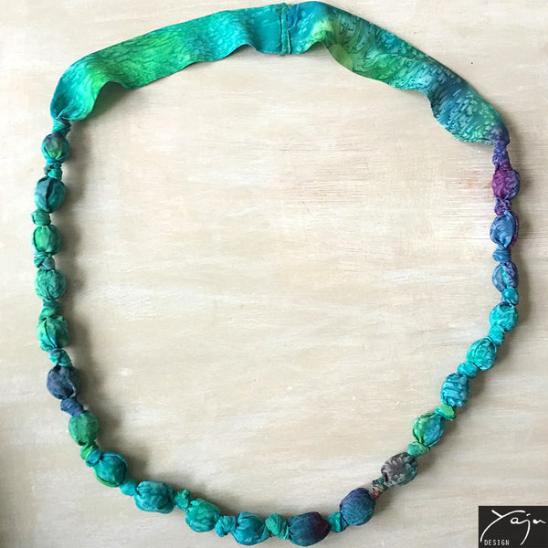 'Colours of the Indian Ocean' - Necklace No.11