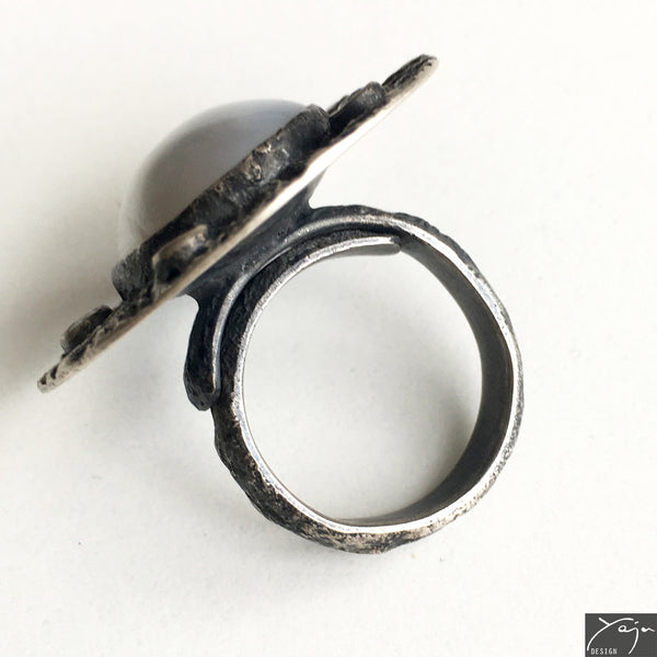 Silver, Mabe Pearl, Zircon Ring No.4